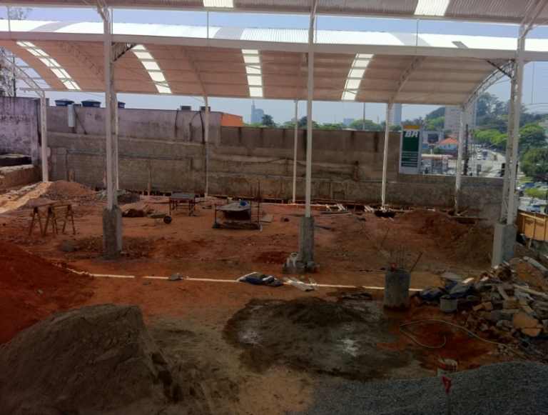 empresa de demolição para construção civil