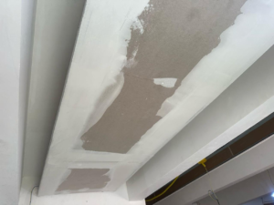 Forro de gesso acartonado aramado