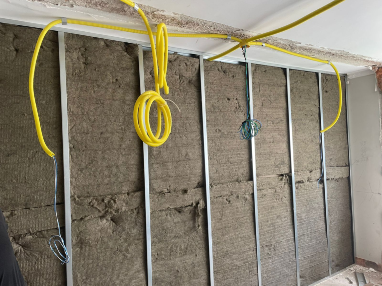 serviço profissional de instalação de chuveiros elétricos